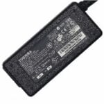 Toshiba 19V 1.58A